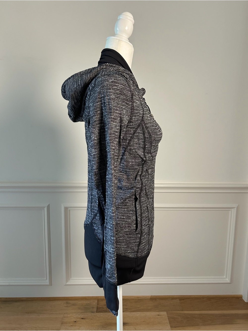lululemon athletica Black Heather Zip Hoodie Jacket - Picture 7 of 13